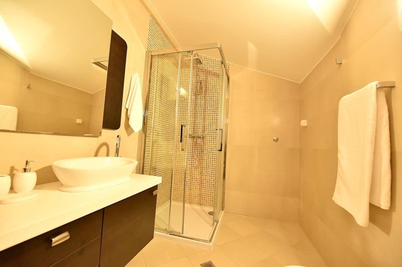 Maniva Penthouse By The Sea Apartment Kotor Ngoại thất bức ảnh