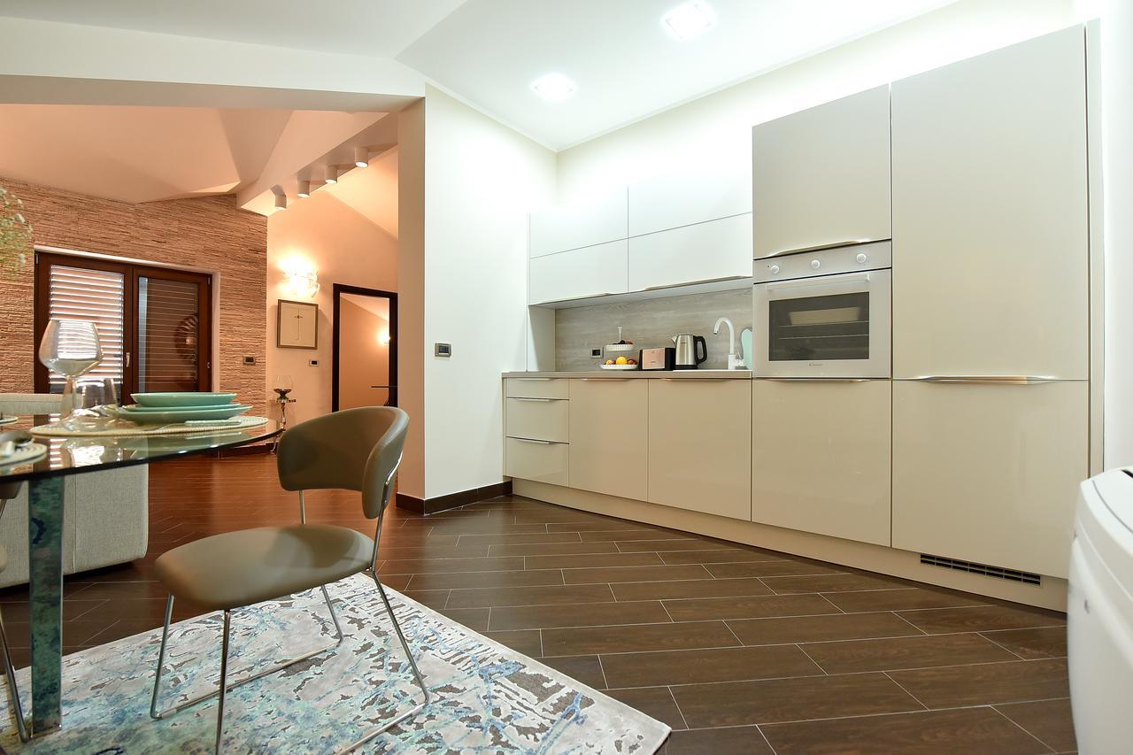 Maniva Penthouse By The Sea Apartment Kotor Ngoại thất bức ảnh