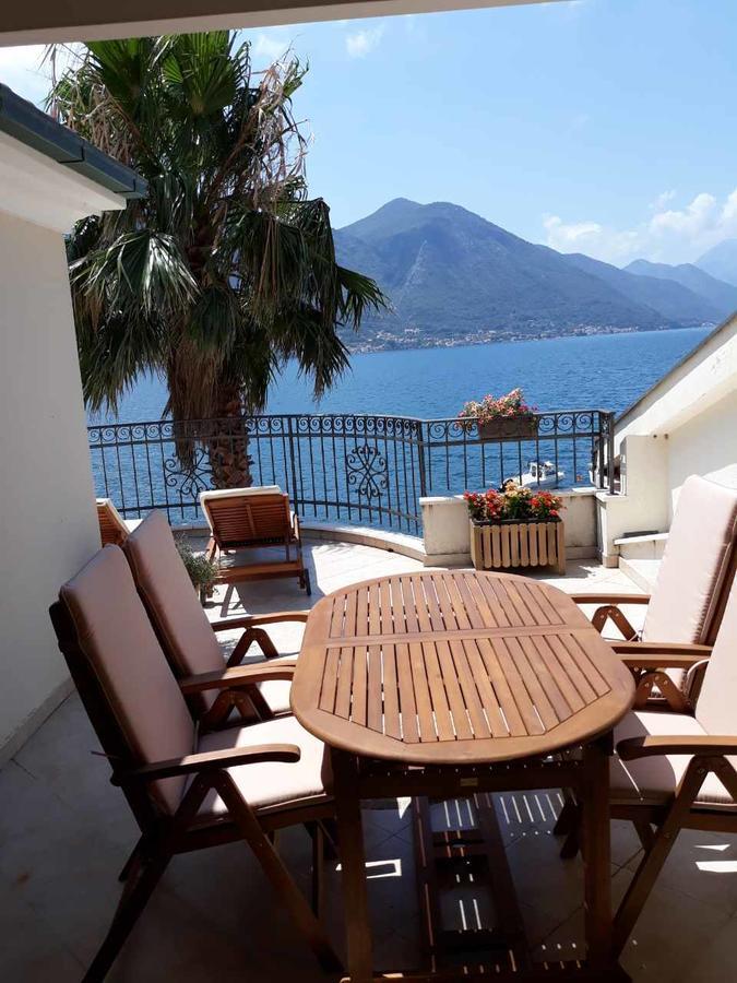 Maniva Penthouse By The Sea Apartment Kotor Ngoại thất bức ảnh